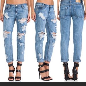ONE by One Teaspoon baggy style jeans size 28